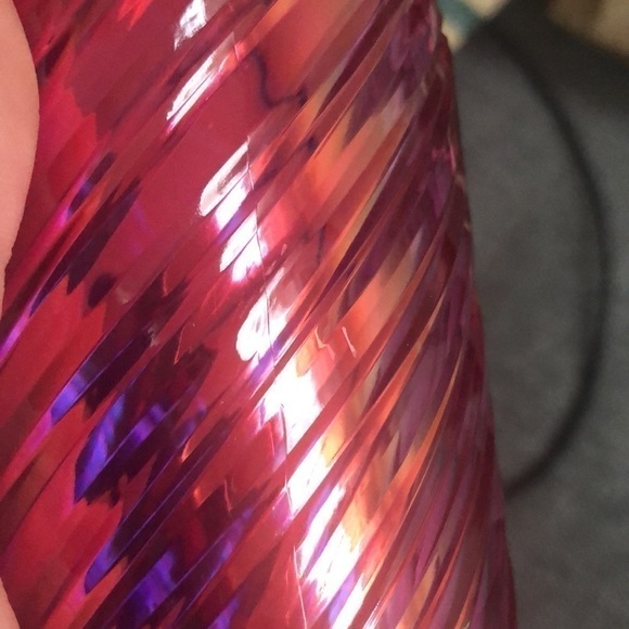 STARBUCKS New Pink Sangria Textured Twist Holiday Tumbler Grande Pink Barbie - Picture 13 of 15